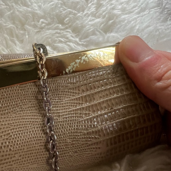 Vintage leather Etra genuine beige leather Evening Clutch with Chain Handle - Picture 8 of 11